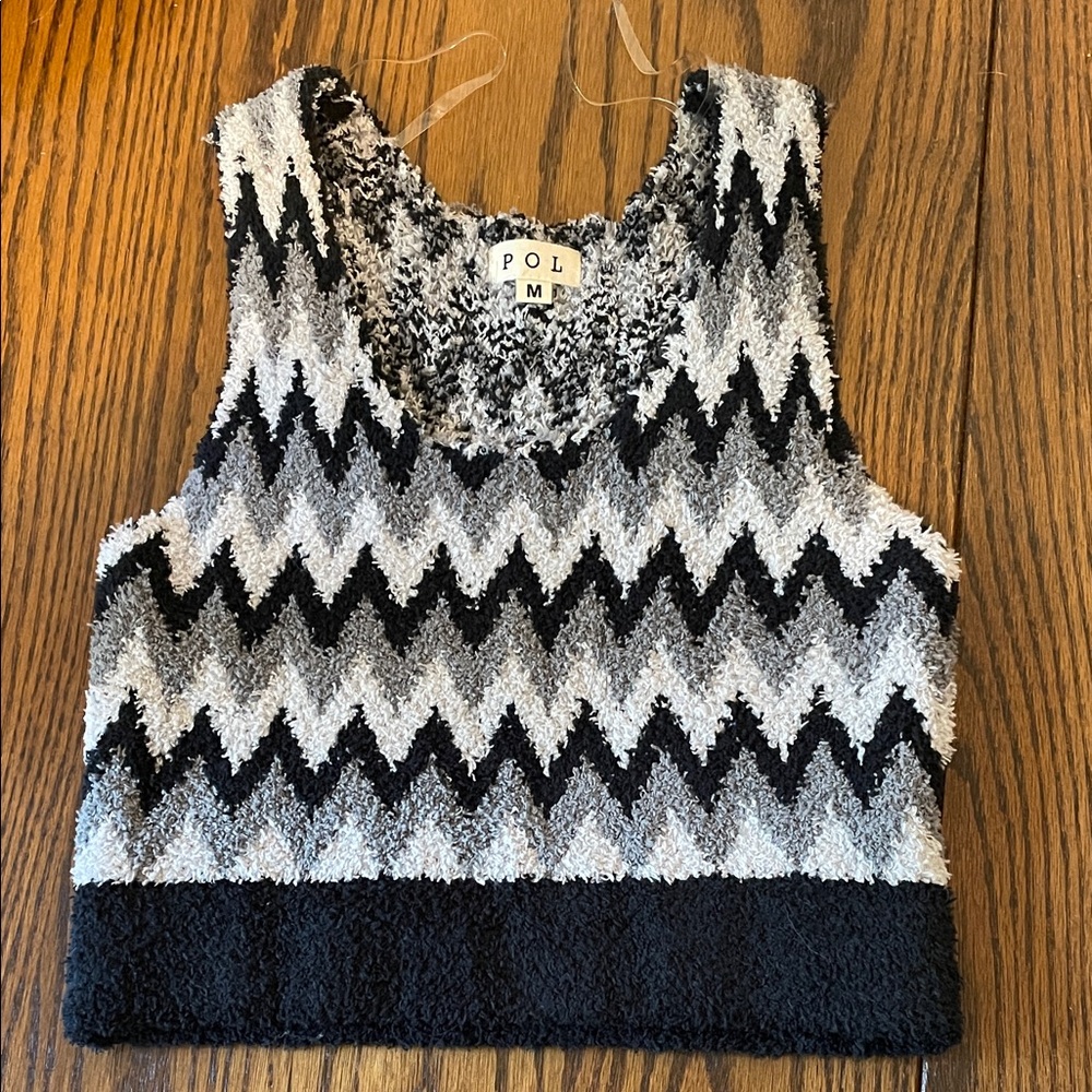 NWOT POL Women's Chevron Tank Top in Black and Gray